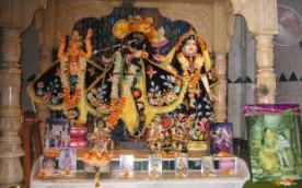 Gaura-Radha-Giridhari at Iskcon Puri